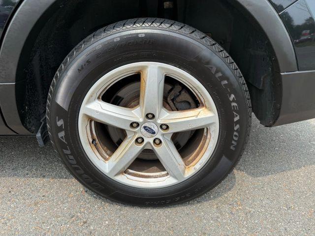 Photo of 2017 Black Ford Explorer