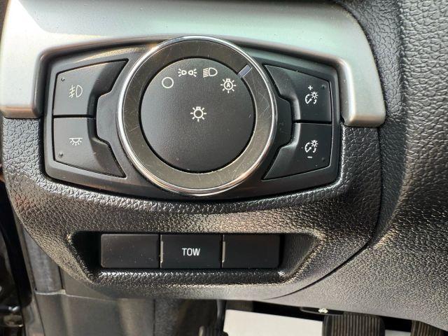 Photo of 2017 Black Ford Explorer