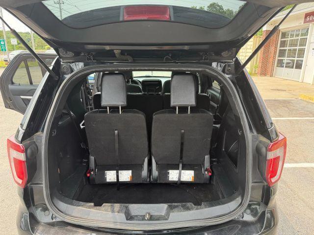 Photo of 2017 Black Ford Explorer
