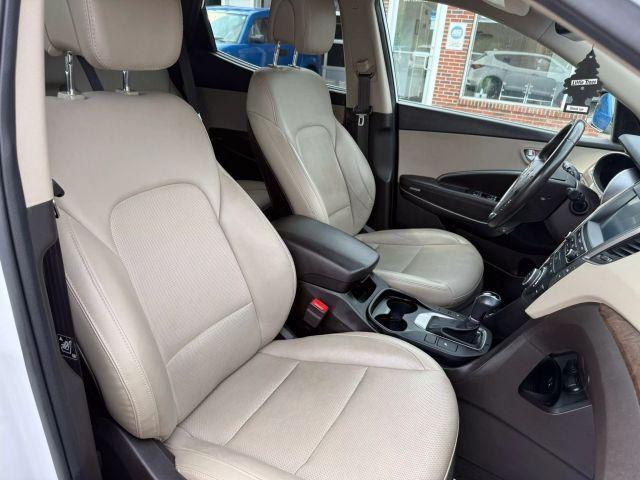 Photo of 2018 Frost White Pearl Hyundai Santa Fe Sport