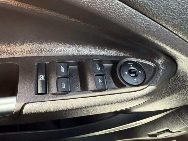 Photo of 2018 Blue Ford Escape
