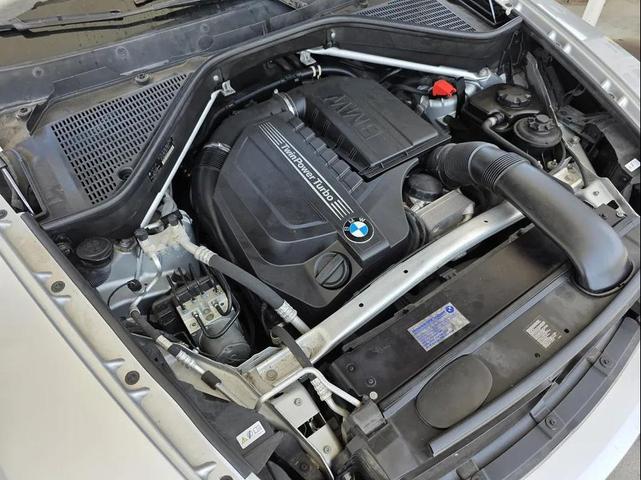 Photo of 2014 Silver BMW X6