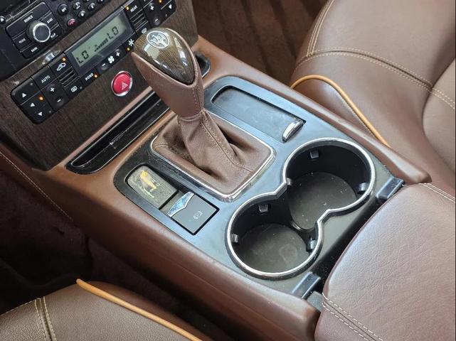Photo of 2012 Gold Maserati Quattroporte