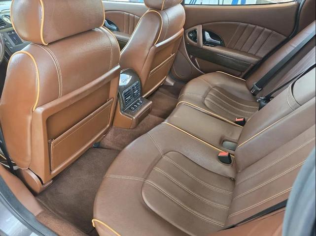 Photo of 2012 Gold Maserati Quattroporte