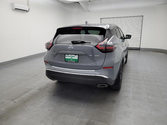 Photo of 2022 Gray Nissan Murano