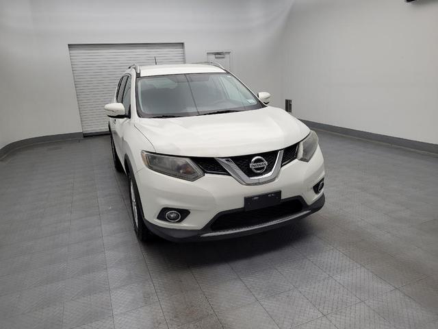 Photo of 2014 Moonlight White Nissan Rogue