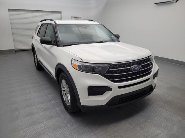 Photo of 2021 Star White Metallic Tri-Coat Ford Explorer