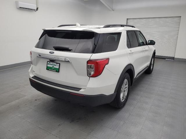 Photo of 2021 Star White Metallic Tri-Coat Ford Explorer