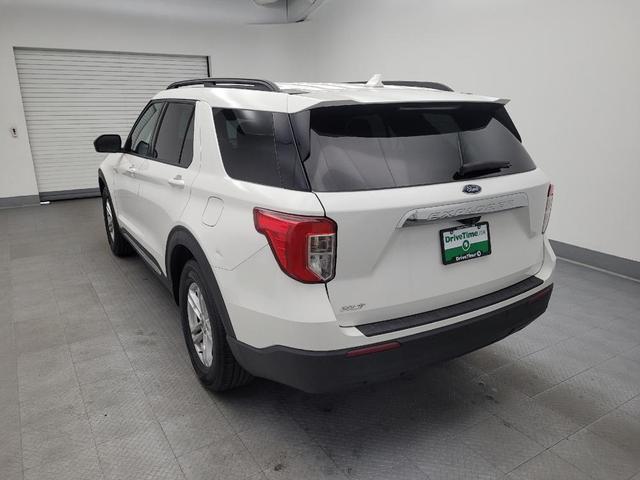 Photo of 2021 Star White Metallic Tri-Coat Ford Explorer
