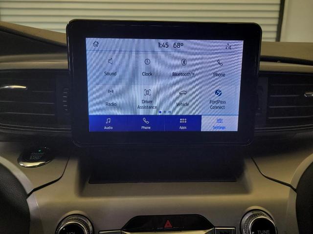 Photo of 2021 Star White Metallic Tri-Coat Ford Explorer