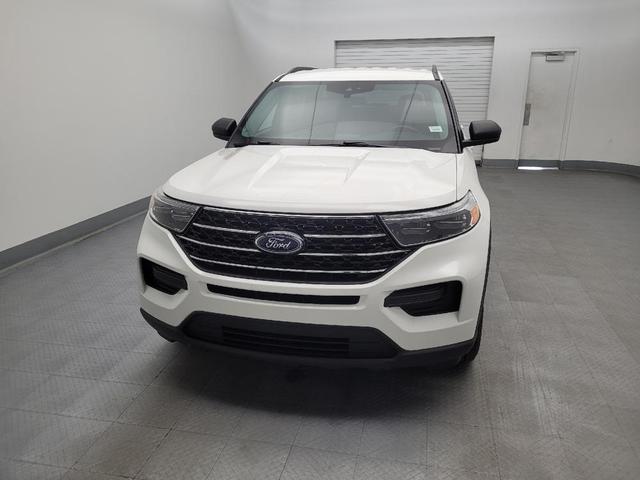 Photo of 2021 Star White Metallic Tri-Coat Ford Explorer
