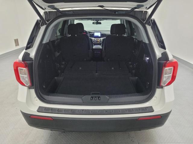 Photo of 2021 Star White Metallic Tri-Coat Ford Explorer