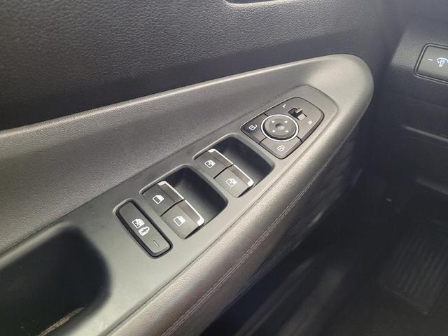 Photo of 2022 Shimmering Silver Hyundai SANTA FE