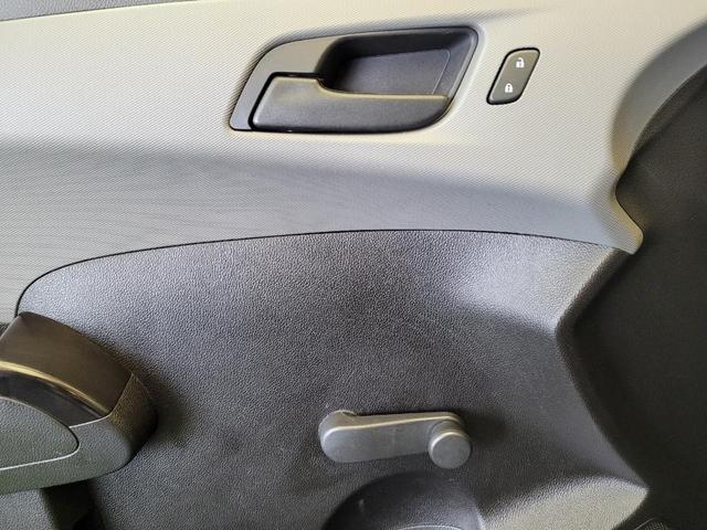 Photo of 2020 Mosaic Black Metallic Chevrolet Sonic