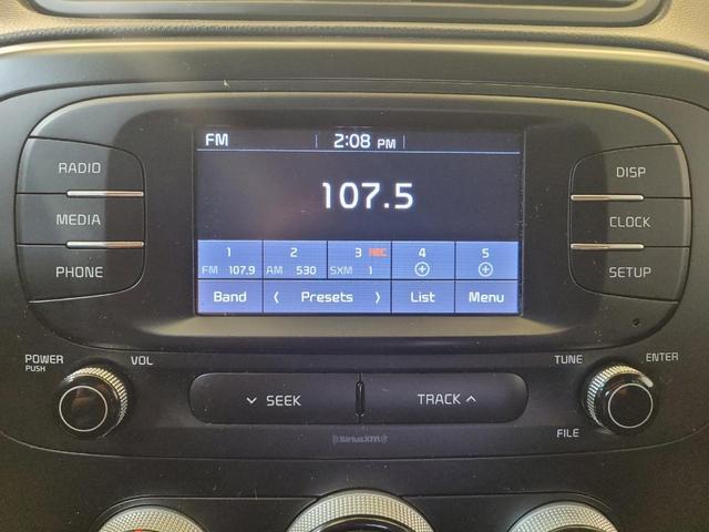 Photo of 2019 Bright Silver Kia Soul