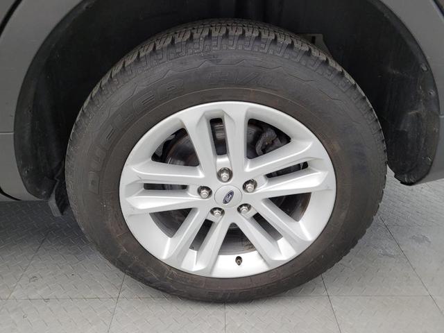 Photo of 2016 Shadow Black Ford Explorer