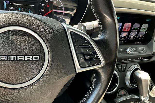 Photo of 2018 Summit White Chevrolet Camaro