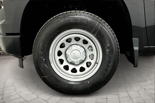 Photo of 2025 Black Chevrolet Silverado 1500