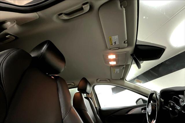 Photo of 2022 Jet Black Mica Mazda CX-9