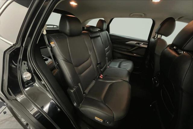 Photo of 2022 Jet Black Mica Mazda CX-9