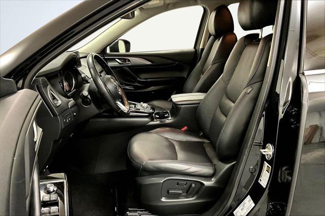 Photo of 2022 Jet Black Mica Mazda CX-9