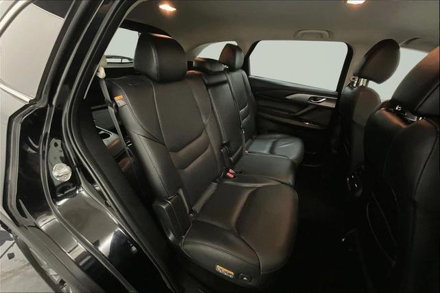 Photo of 2022 Jet Black Mica Mazda CX-9