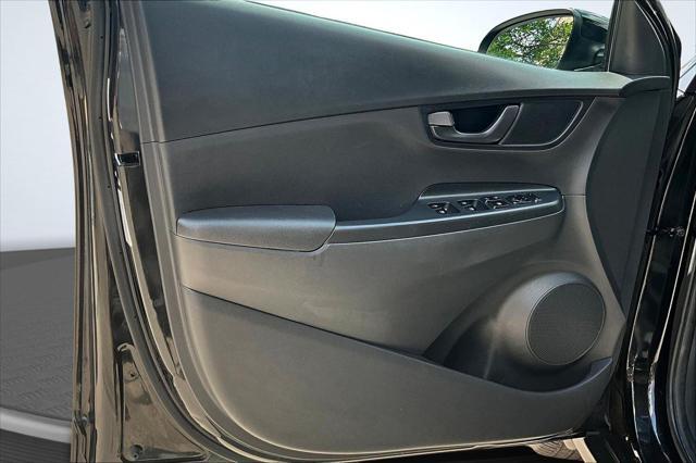Photo of 2022 Ultra Black Hyundai KONA