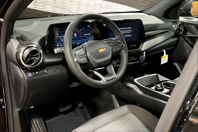 Photo of 2026 Mosaic Black Metallic Chevrolet Equinox