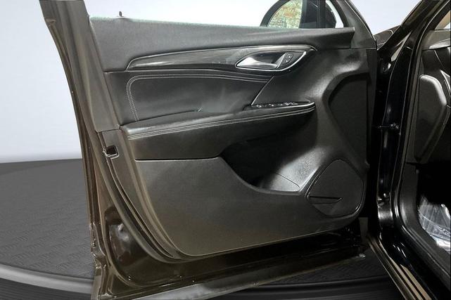 Photo of 2021 Ebony Twilight Metallic Buick Envision