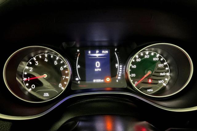 Photo of 2018 Diamond Black Crystal Pearlcoat Jeep Compass