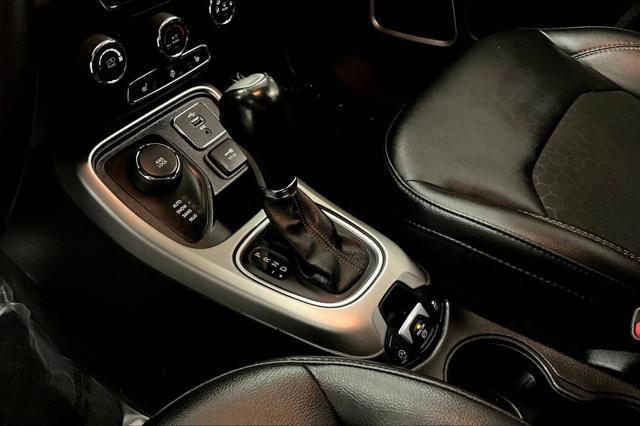 Photo of 2018 Diamond Black Crystal Pearlcoat Jeep Compass