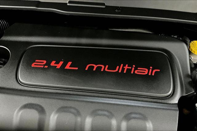 Photo of 2018 Diamond Black Crystal Pearlcoat Jeep Compass