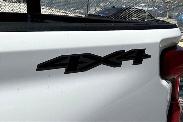 Photo of 2025 Summit White Chevrolet Silverado 2500