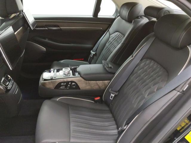 Photo of 2020 Vik Black Genesis G90