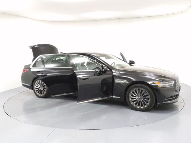 Photo of 2020 Vik Black Genesis G90