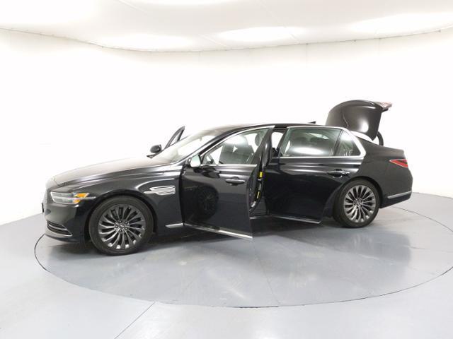 Photo of 2020 Vik Black Genesis G90