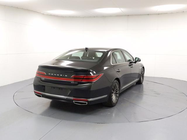 Photo of 2020 Vik Black Genesis G90