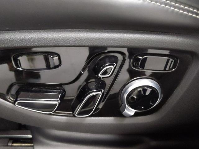 Photo of 2020 Vik Black Genesis G90