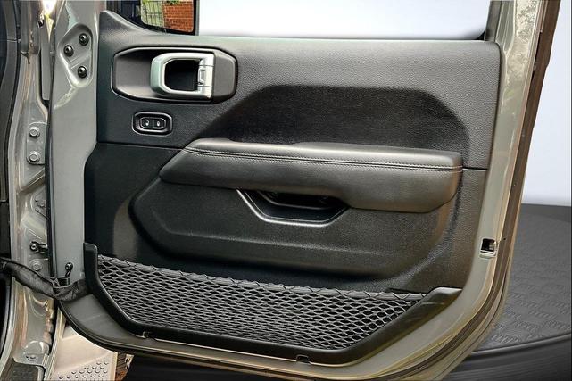 Photo of 2019 Sting-Gray Clearcoat Jeep Wrangler Unlimited