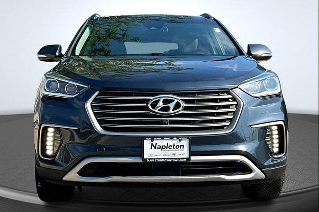 Photo of 2017 Night Sky Pearl Hyundai SANTA FE
