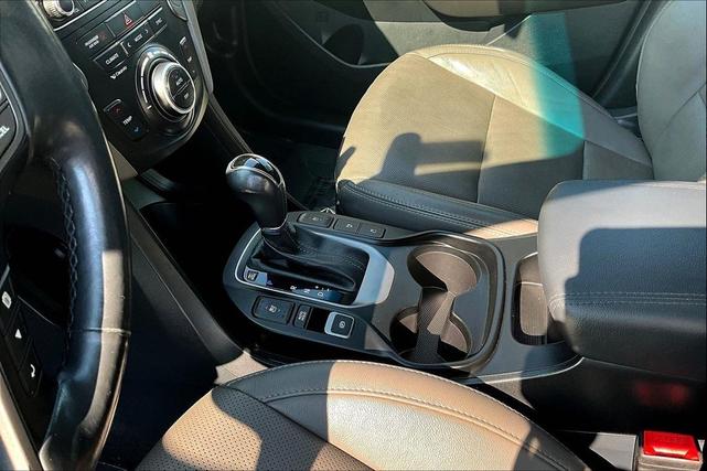 Photo of 2017 Night Sky Pearl Hyundai SANTA FE