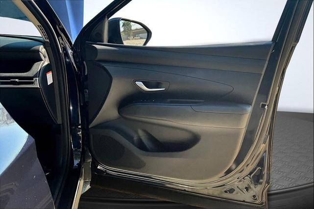 Photo of 2025 Deep Sea Hyundai TUCSON Hybrid