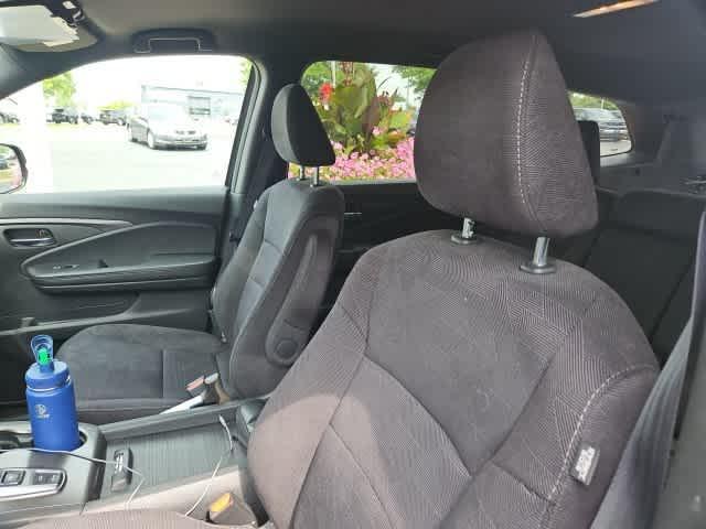 Photo of 2022 Obsidian Blue Pearl Honda Pilot