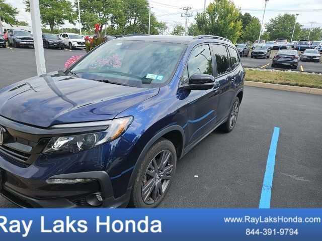 Photo of 2022 Obsidian Blue Pearl Honda Pilot