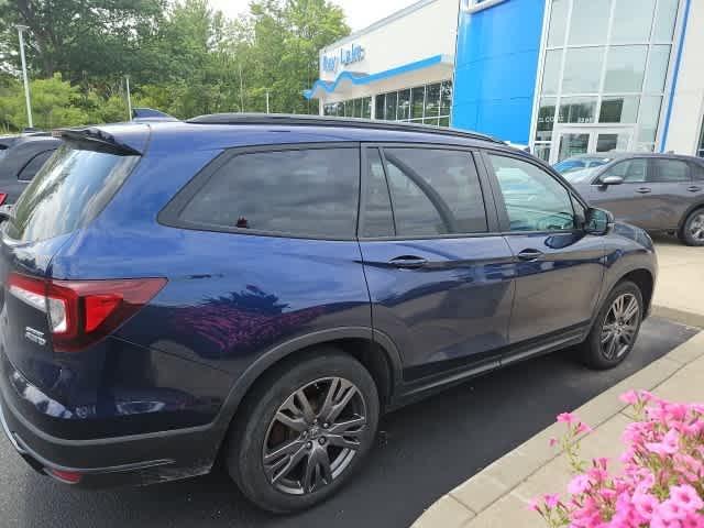 Photo of 2022 Obsidian Blue Pearl Honda Pilot