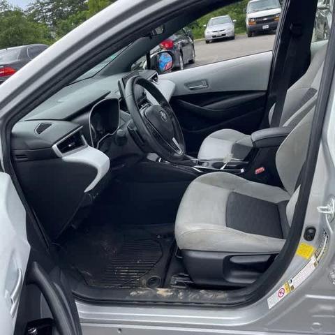 Photo of 2019 Classic Silver Metallic Toyota Corolla Hatchback
