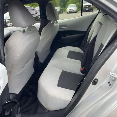 Photo of 2019 Classic Silver Metallic Toyota Corolla Hatchback