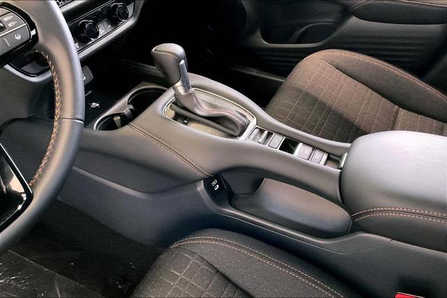 Photo of 2026 Pearl Honda HR-V