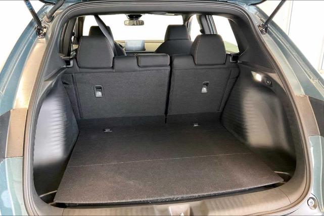 Photo of 2026 Pearl Honda HR-V