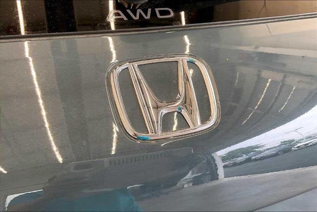 Photo of 2026 Pearl Honda HR-V